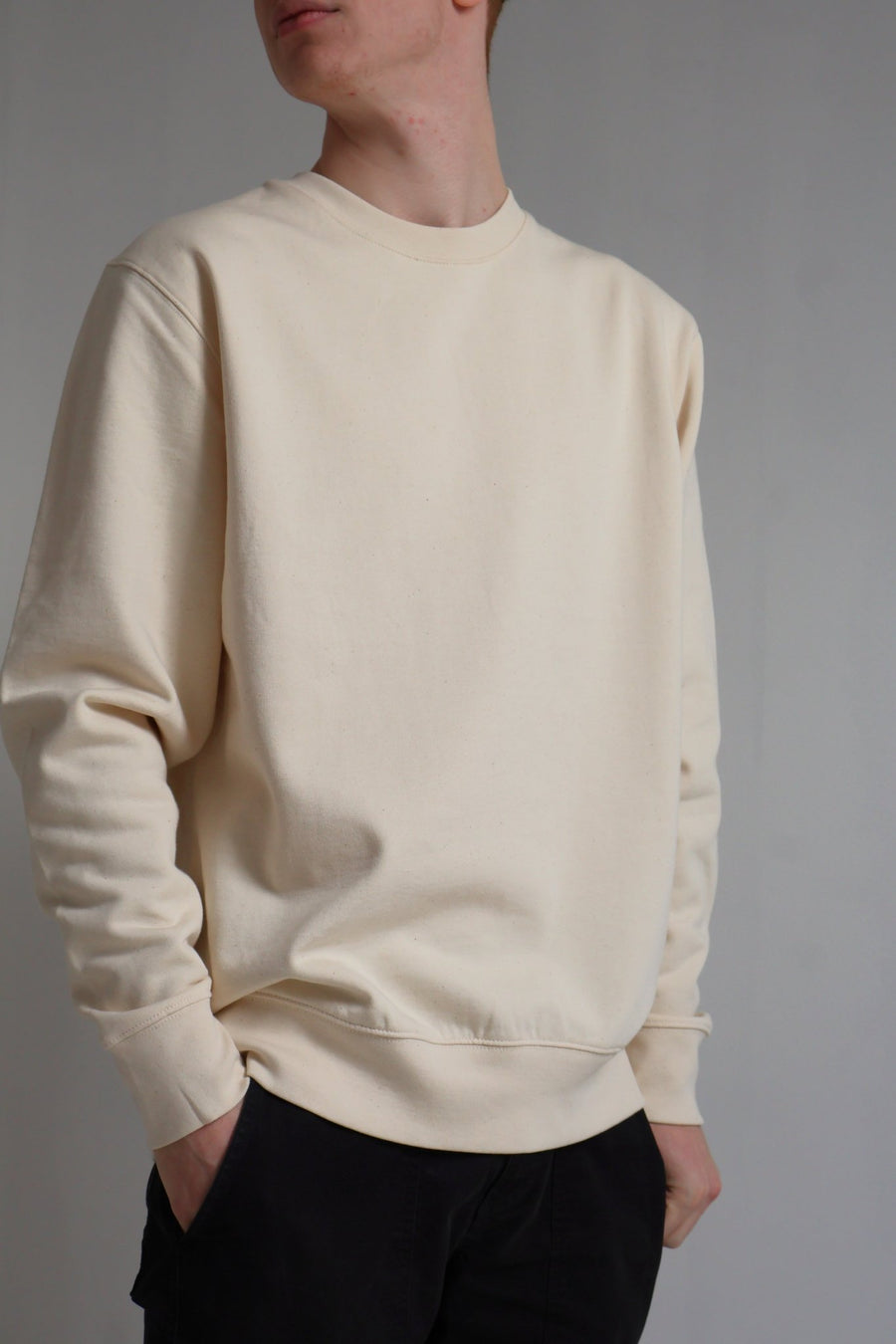essentials crewneck (natural)